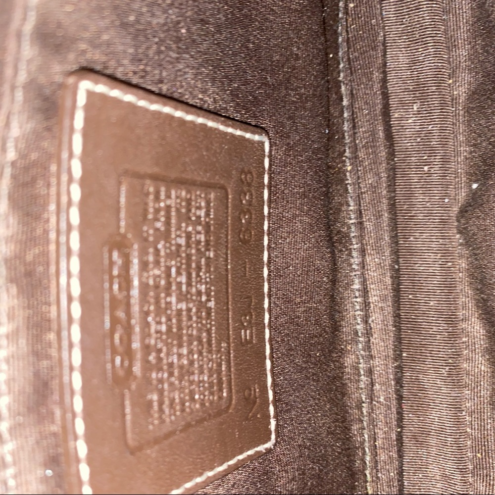 Coach bag. - Picture 2 of 3